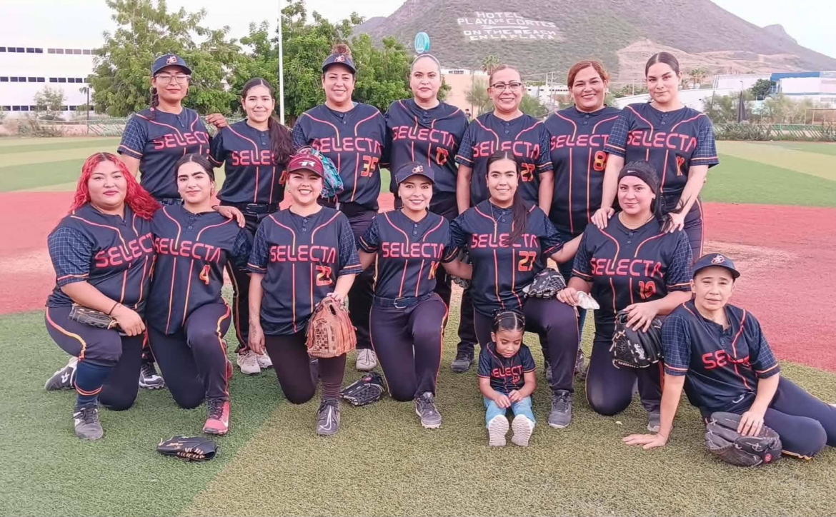 Selecta mantiene el invicto con paliza