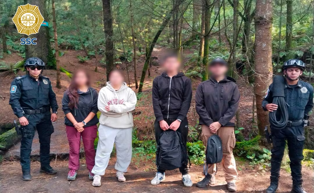Rescatan a cuatro estudiantes extraviados en Los Dinamos