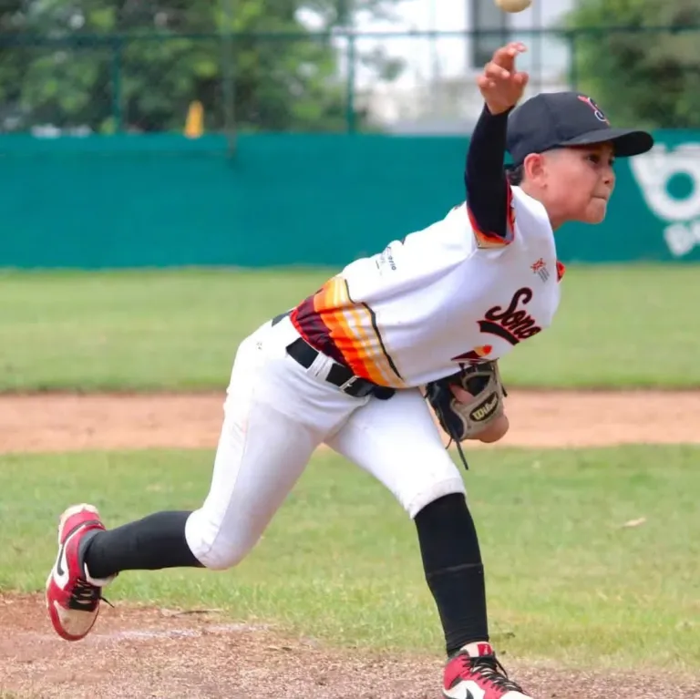 Domina la lomita y guía a Sonora en el Nacional U10