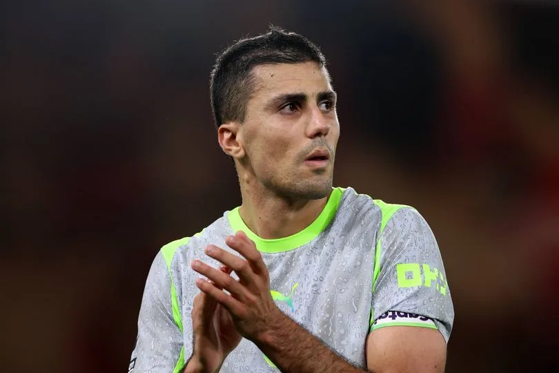 Manchester City acelera por el sucesor de Rodri