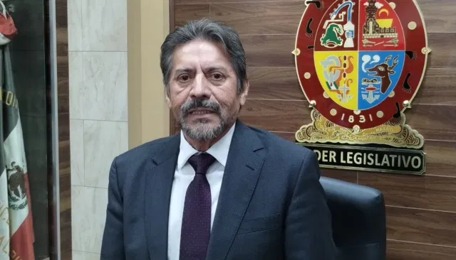 Congreso de Sinaloa avala regreso de Rocha Moya