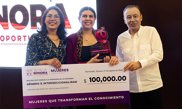Reconoce gobernador a mujeres científicas