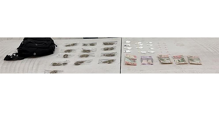 Arrestan a adolescente surtido con drogas en Nogales
