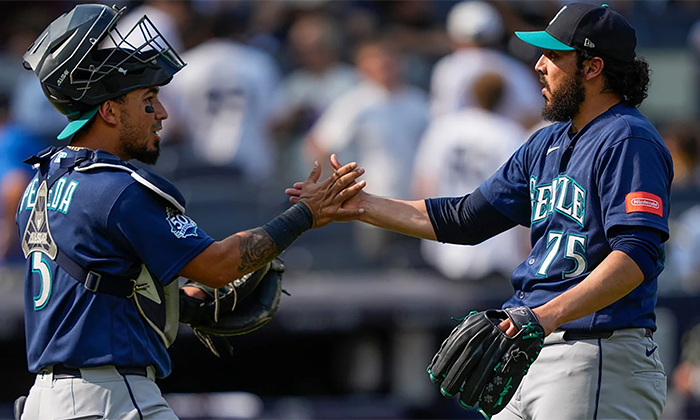 Marineros se impone por 1-0 a Yanquis con gran labor de pitcheo de Logan Gilbert