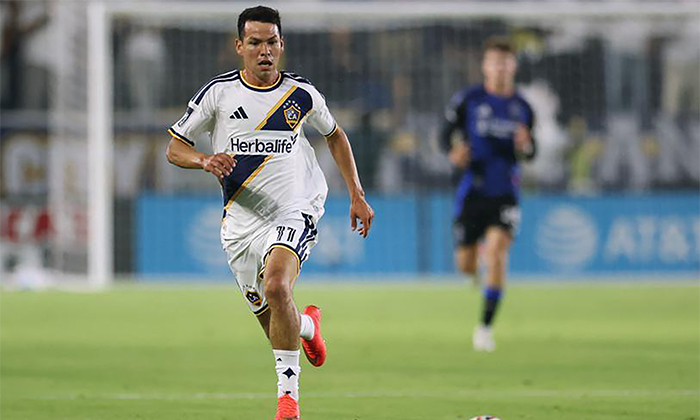 Regresa Chucky Lozano al campo con LA Galaxy