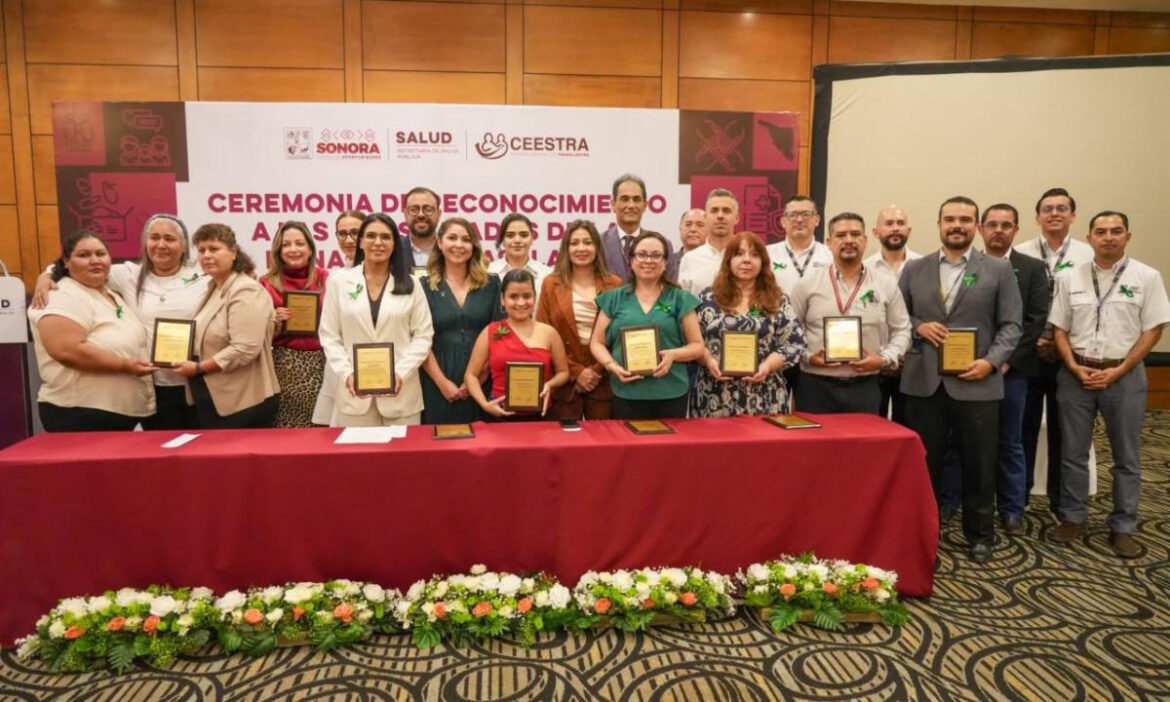 Autoridades de Salud reconocen a familiares de donadores de órganos
