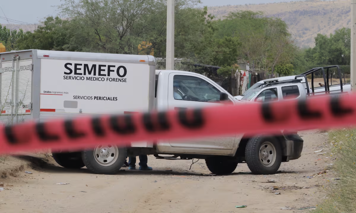 Hallan cuerpo de mujer “entamalado” en la comisaría Miguel Alemán