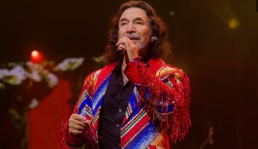 Marco Antonio Solís comparte reflexión con sus fans y lanza mensaje a Carín León