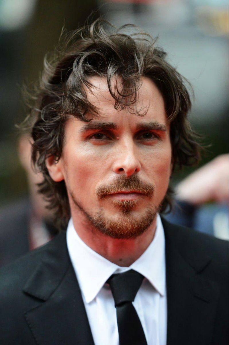 Christian Bale impulsa proyecto para hermanos en adopción