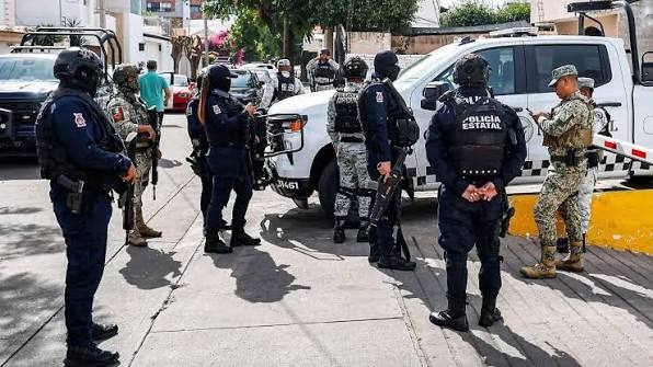 Mueren dos agentes federales tras ataque armado en Veracruz