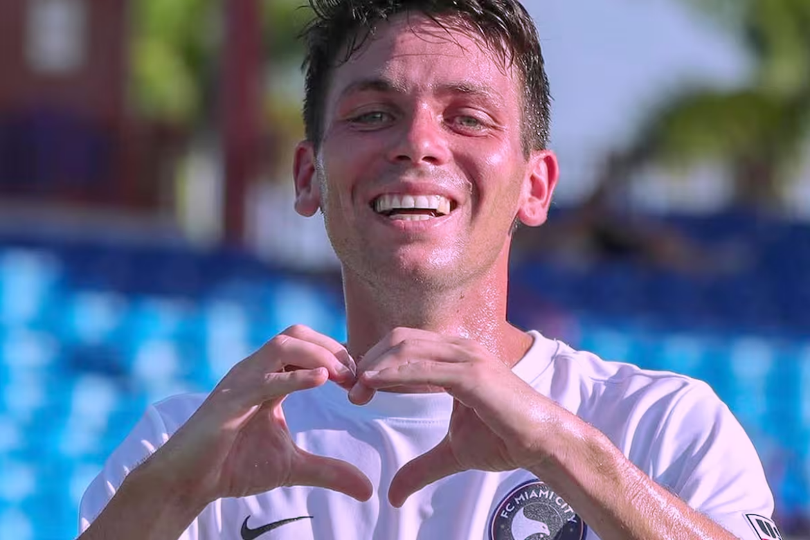 Futbolista argentino relata detención de ICE