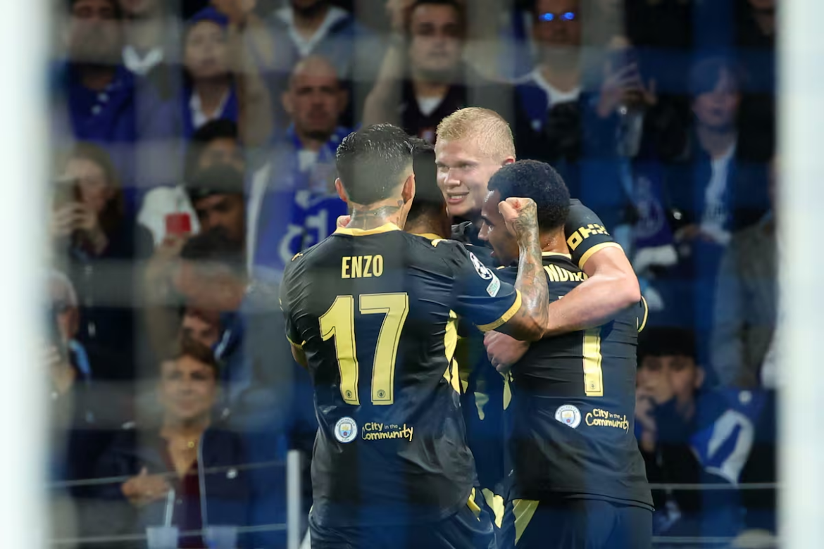 Haaland amarga debut de Santiago Giménez con Porto