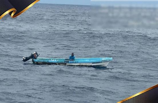 Marina reúne con su familia a pescador rescatado