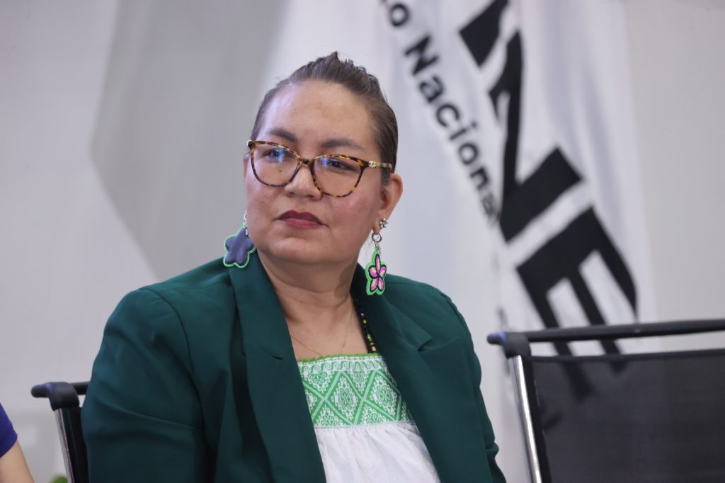 Claudia Arlett Espino renuncia a la Secretaría Ejecutiva del INE