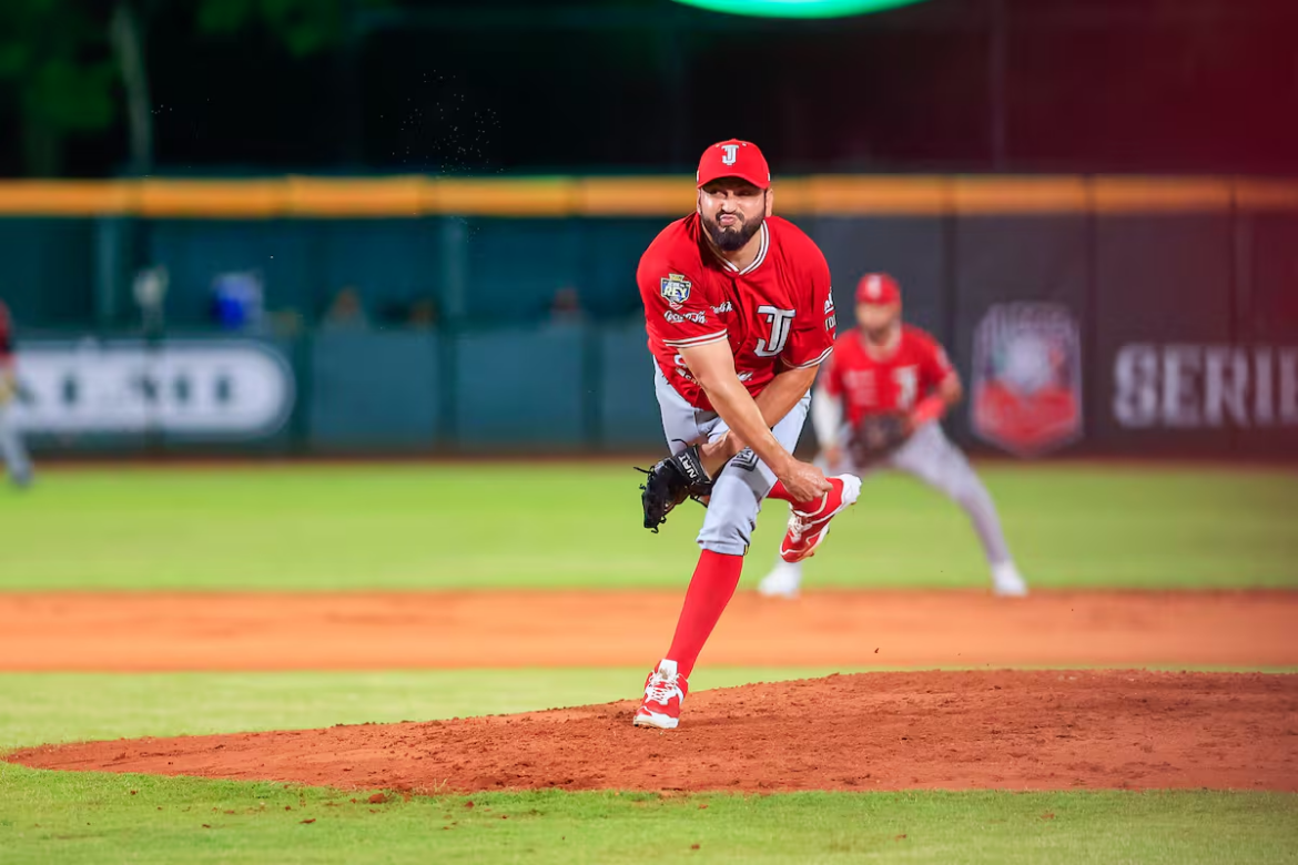 Toros de Tijuana toman ventaja en la Serie del Rey