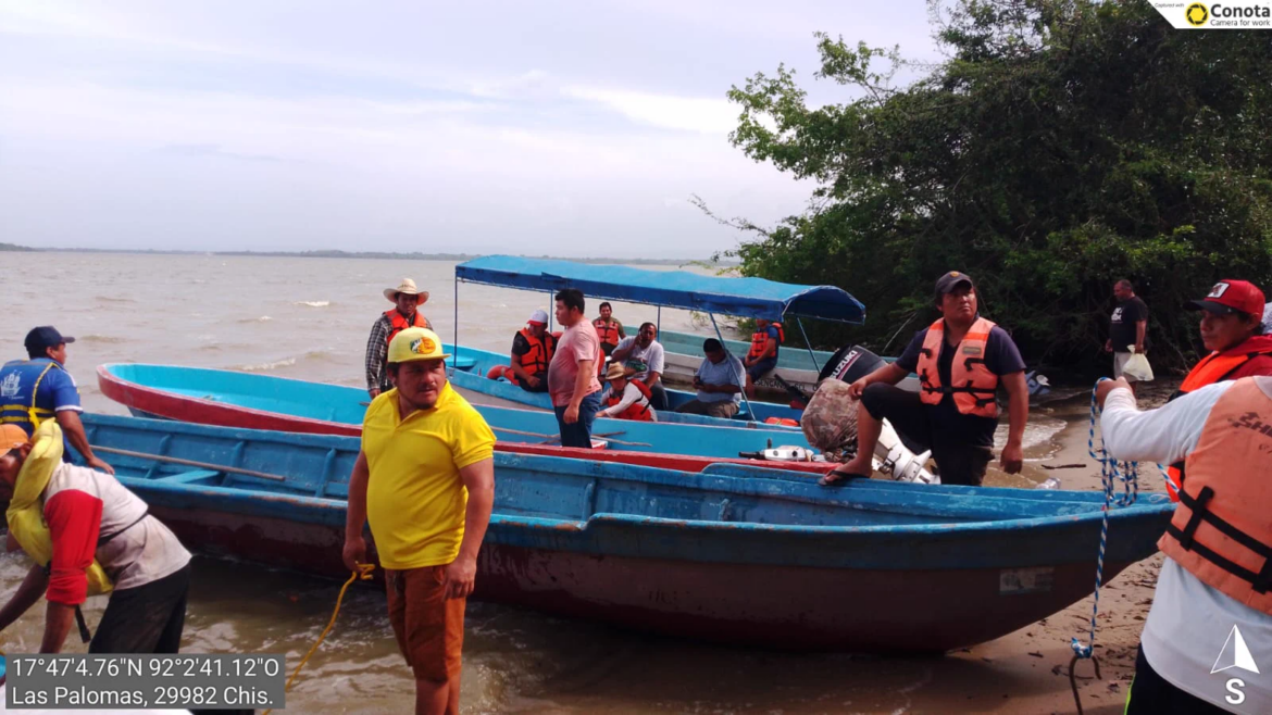 Buscan a una persona desaparecida tras hundirse lancha en laguna de Chiapas