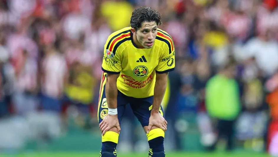 Alan Cervantes causa baja de la Selección Mexicana por molestia muscular