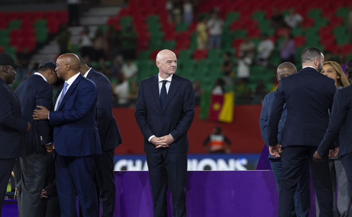 Gianni Infantino retira polémica propuesta y anuncia revisión profunda dentro de la FIFA
