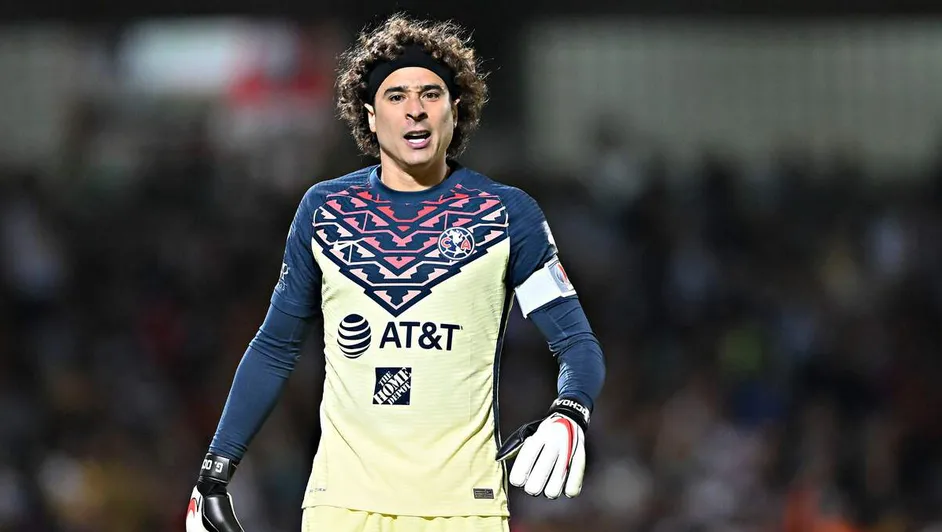 El ‘Mono’ Osuna revela el millonario salario que percibía Guillermo Ochoa en el América