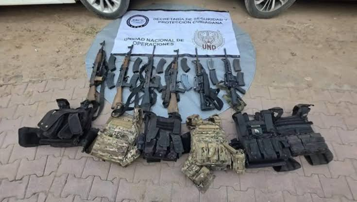 Siete operativos en Mazatlán dejan ocho detenidos y armamento asegurado