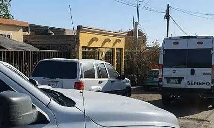Asesinan a balazos a hombre en su casa en la colonia Villa de Seris