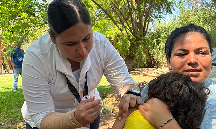 Aplican casi 12 mil vacunas contra sarampión