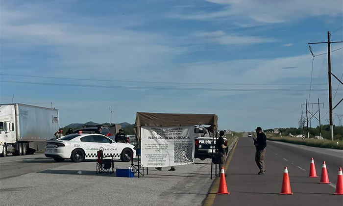 Vigilan carreteras para prevenir retenes tras denuncias ciudadanas