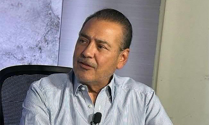 Pide vigilar casillas para que se respeten resultados; El senador Manlio Fabio Beltrones