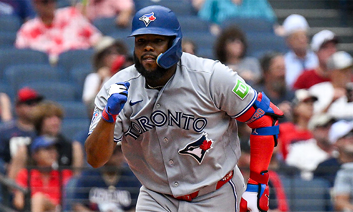 Toronto remonta y domina a Guardianes con doble de Nathan Lukes