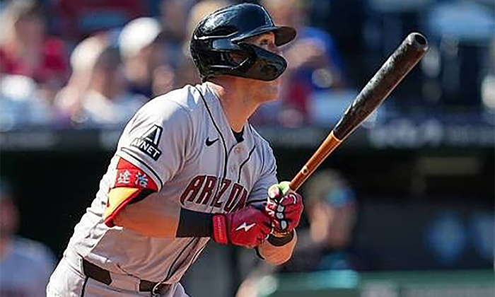 Diamondbacks se impone ante Reales de Kansas City en 10 entradas
