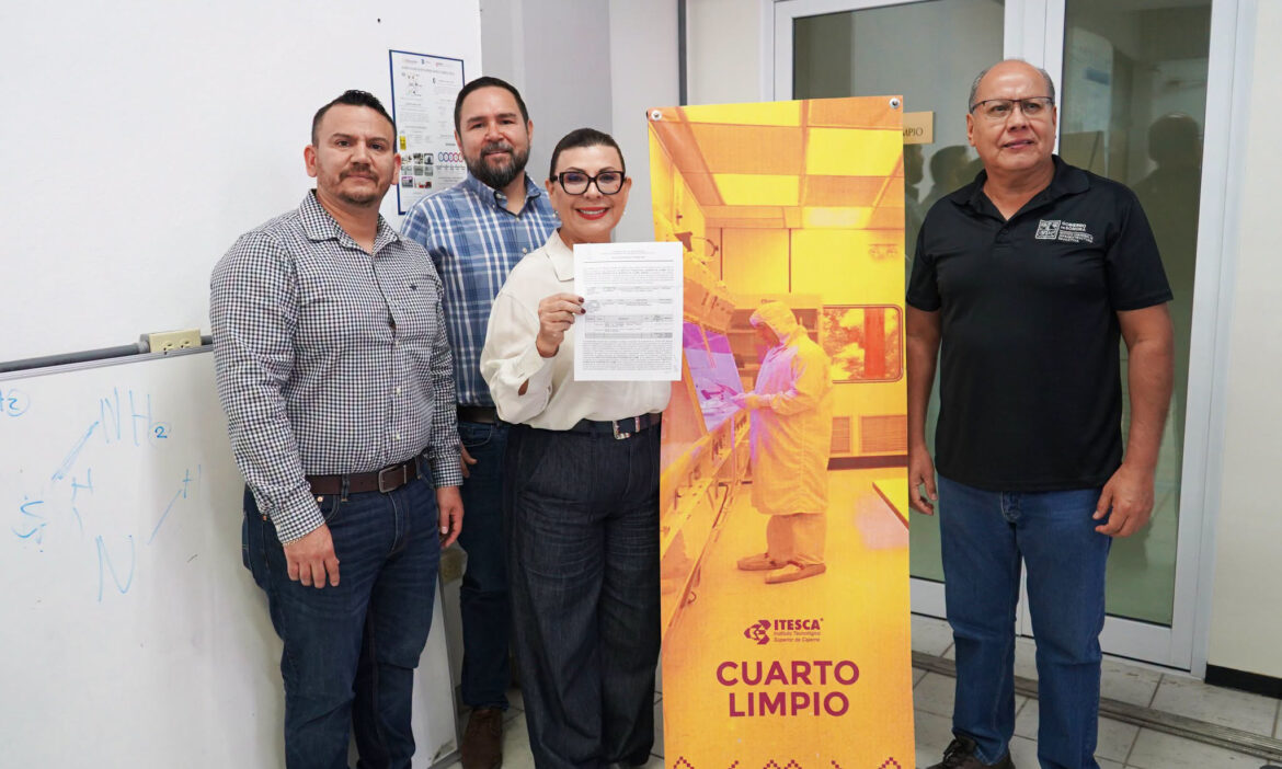 Autoridades estatales entregan equipo para “cuarto limpio” de Itesca
