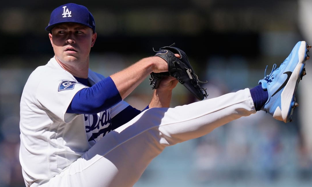 Dodgers se lleva el primero ante Bravos
