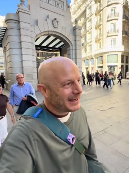 Facundo sufre robo durante su visita a París