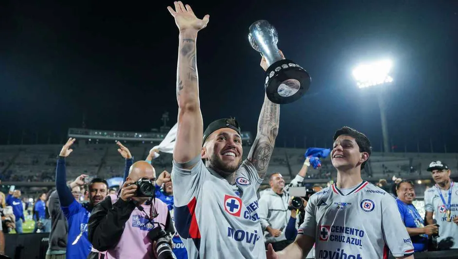 Cruz Azul vuelve a burlarse de Pumas y afirma que CU es su casa