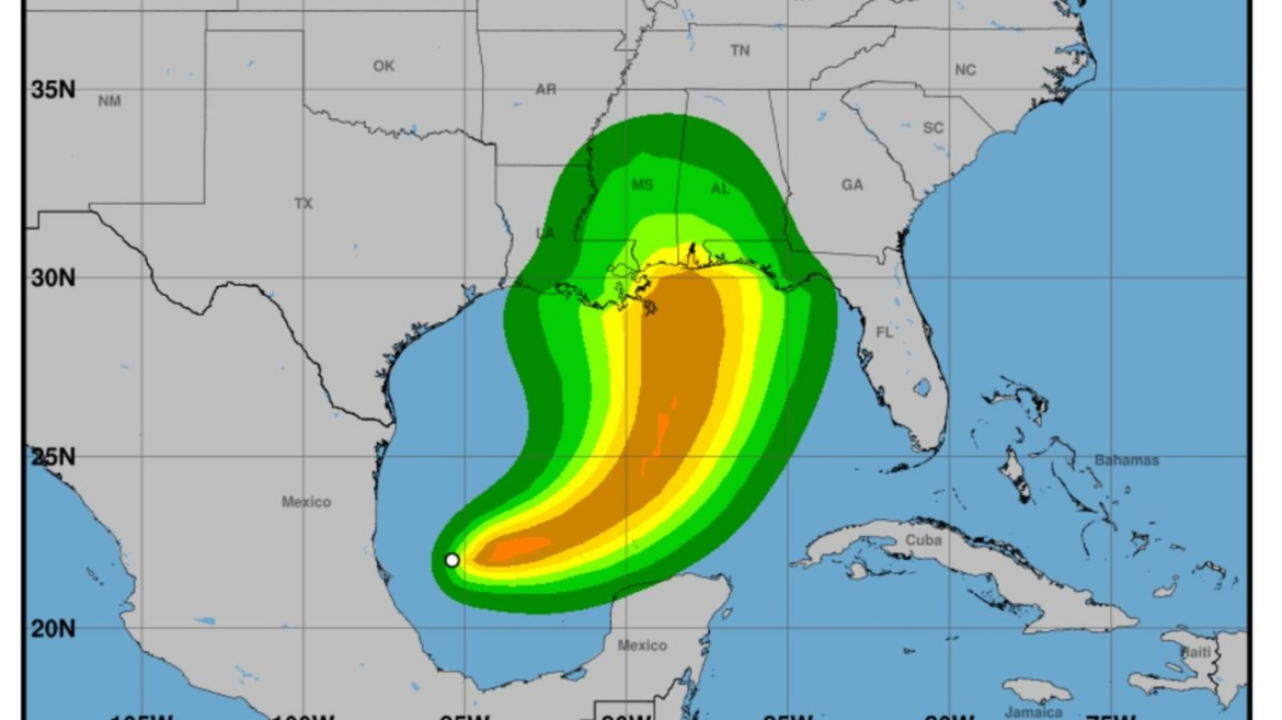 Depresión tropical en el Golfo se intensifica y podría convertirse en huracán
