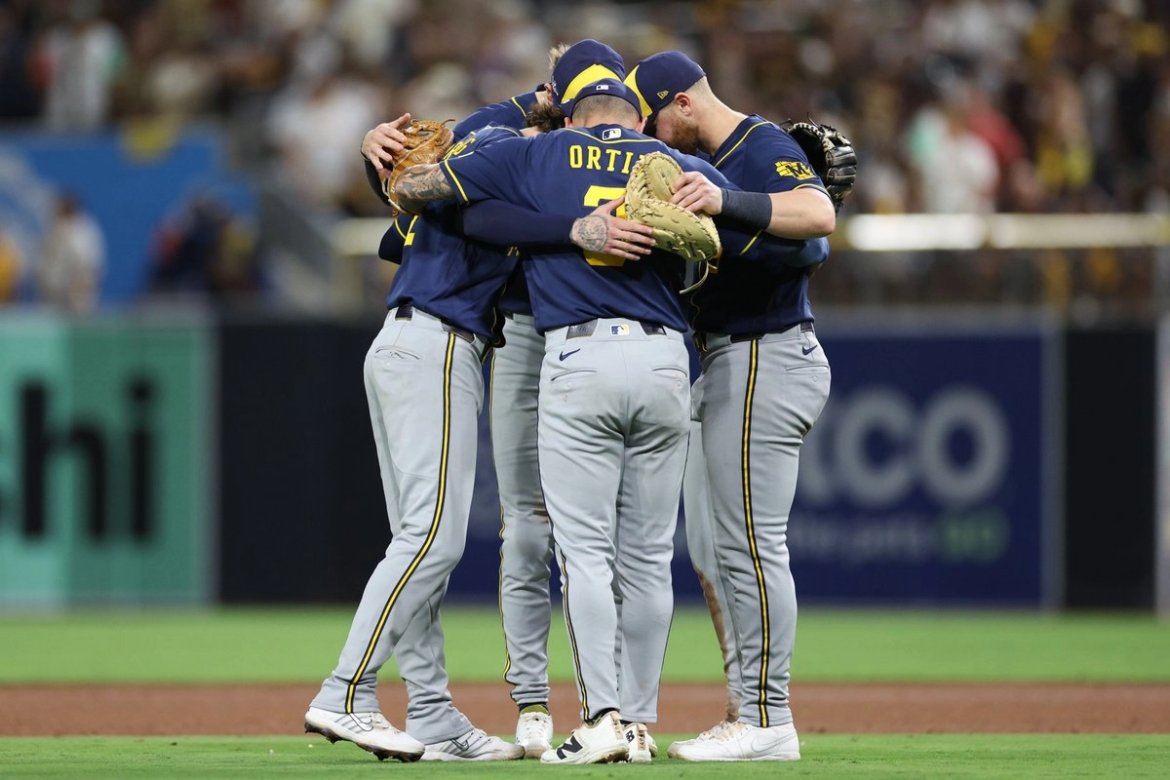 Cerveceros elimina a Padres y avanza a la Serie de Campeonato