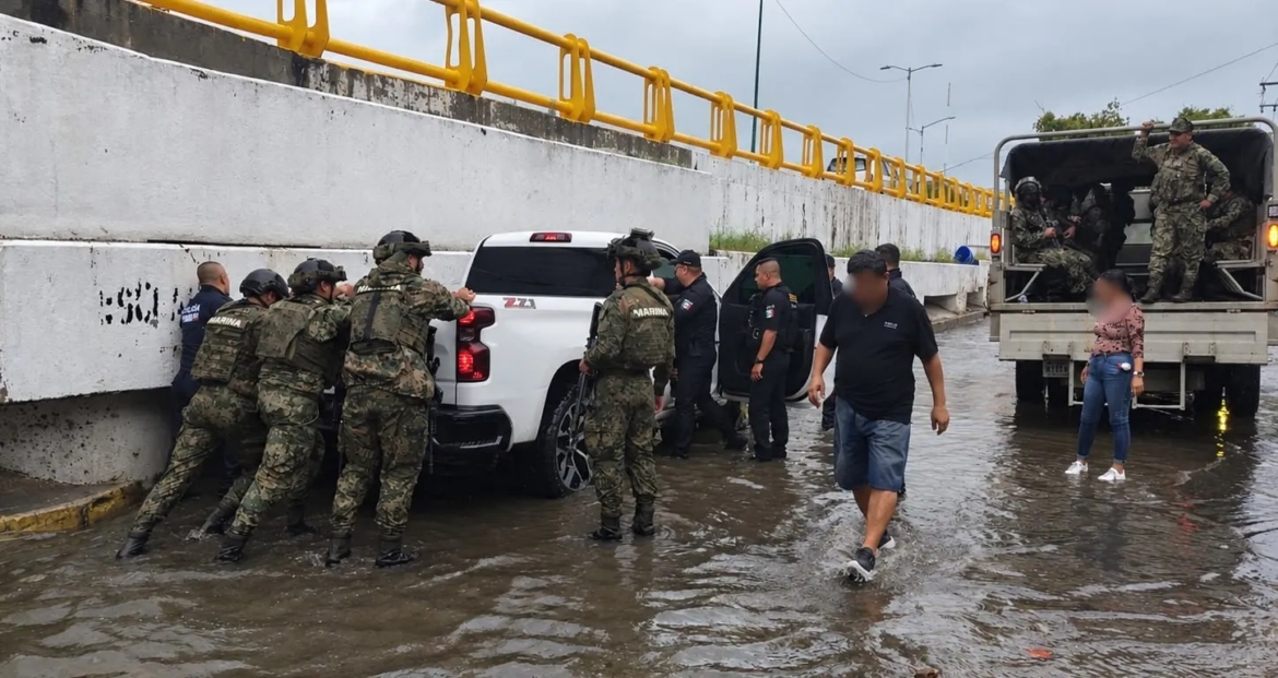 Semar activa Plan Marina en Guerrero por huracán Simon; mantiene alerta en cuatro estados