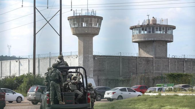 Refuerzan vigilancia en penal de Mazatlán tras riñas que dejaron 12 muertos