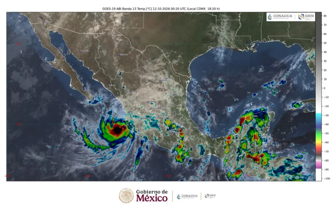 Huracán Simon permanece en categoría 3 y provoca lluvias en Jalisco, Nayarit y Sinaloa
