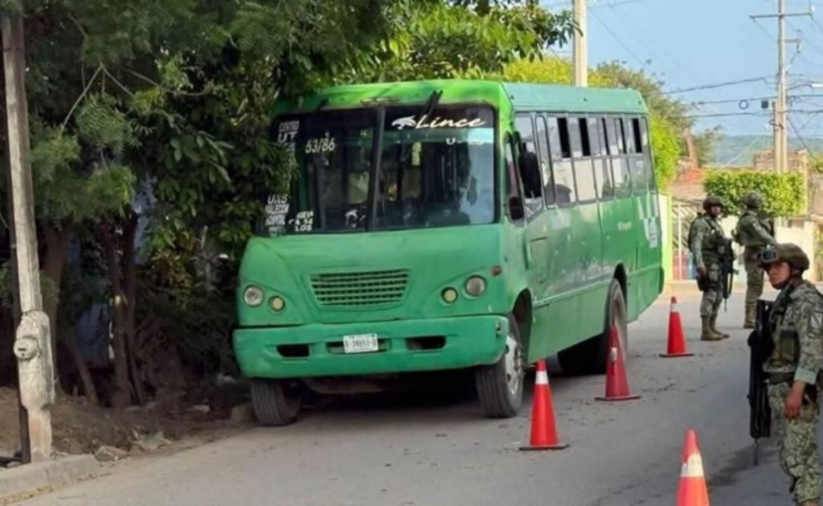 Balean a chofer de transporte público en Escuinapa, Sinaloa