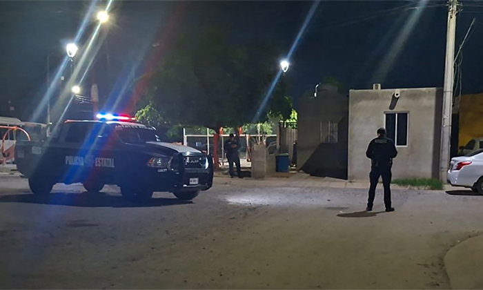 Atacan a balazos a hombre y huyen en la colonia Valle del Portal
