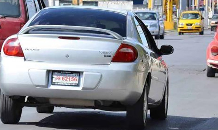 Facilitan movilidad de autos “chuecos” por Sonora con motivo del Día de Muertos