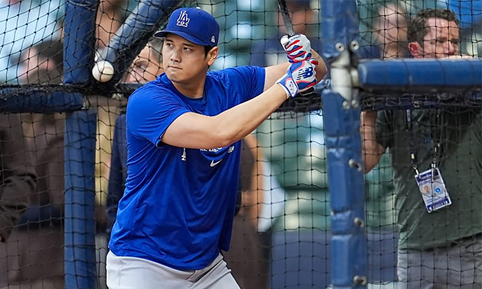 Mantendrá manager a Ohtani en roster de hoy tras presión para dejarlo en la banca