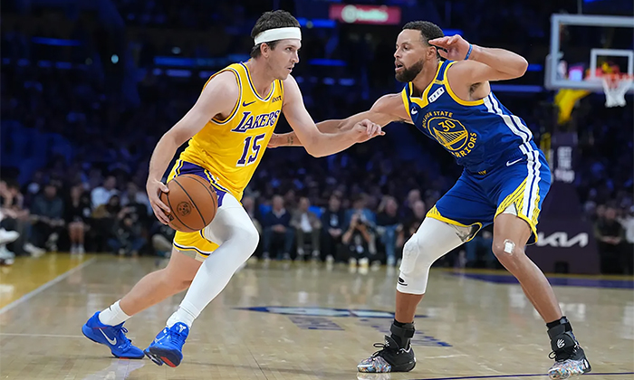 Warriors remonta y se impone ante Lakers con gran labor de Stephen Curri