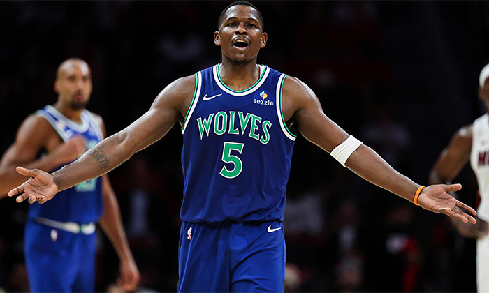 Anthony Edwards anota 45 puntos para Minnesota al debutar con los Timberwolves
