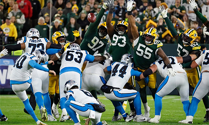 Derrota Green Bay a Carolina por 27-19 con gran labor de Jordan Love